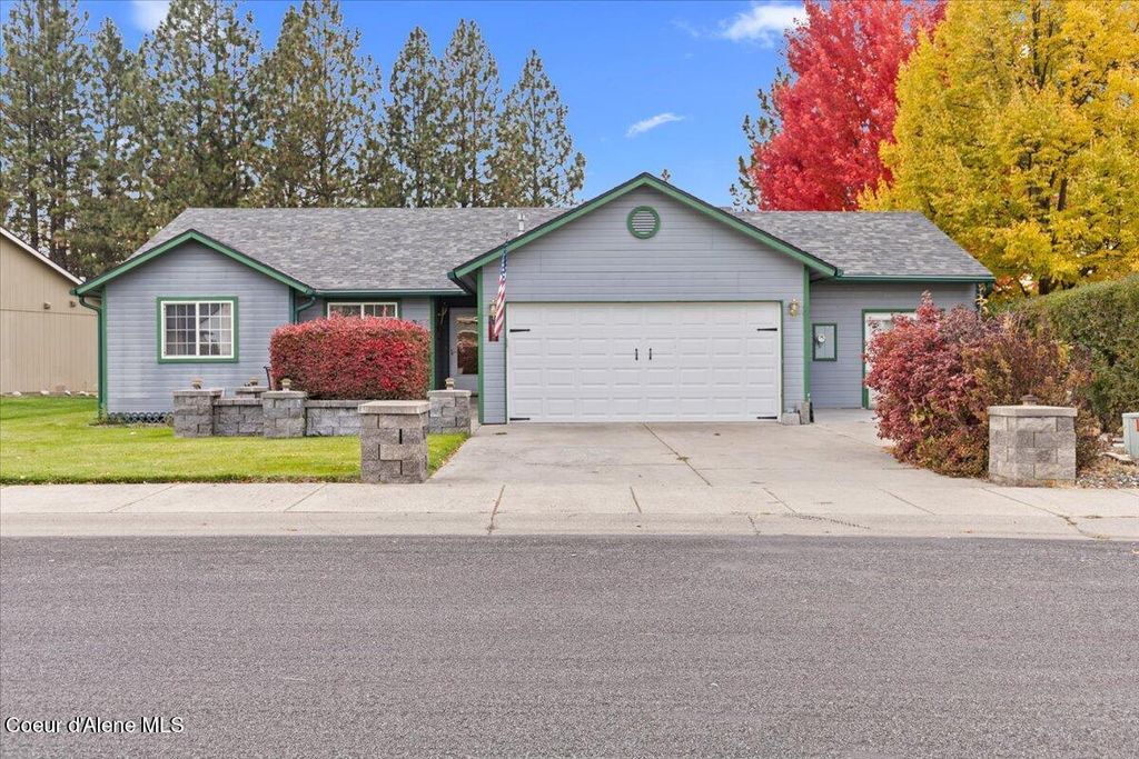 2109 N Stagecoach Dr, Post Falls, ID 83854