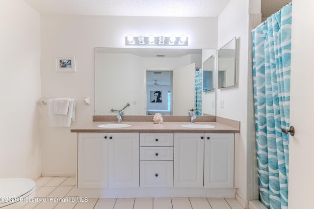 3008 Whispering Pines Court, Spring Hill, FL 34606