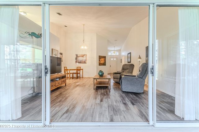 3008 Whispering Pines Court, Spring Hill, FL 34606