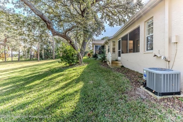 3008 Whispering Pines Court, Spring Hill, FL 34606