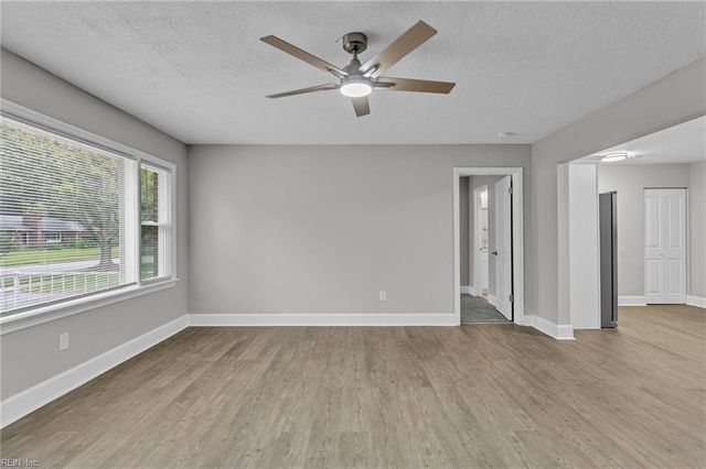 3645 Wedgefield AVE, Norfolk, VA 23502