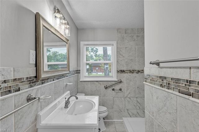 3645 Wedgefield AVE, Norfolk, VA 23502