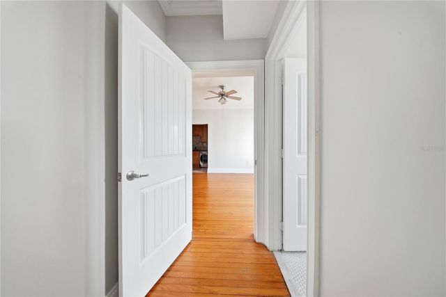 2117 W DEKLE AVENUE G1, Tampa, FL 33606