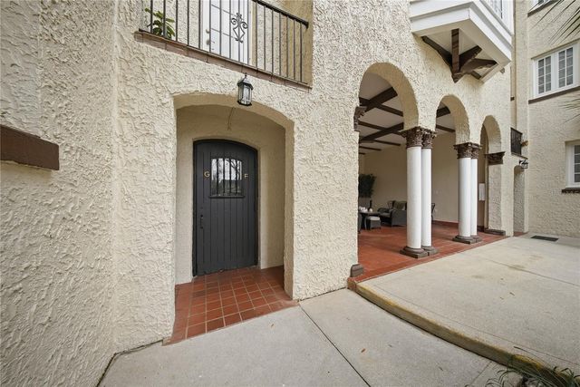 2117 W DEKLE AVENUE G1, Tampa, FL 33606