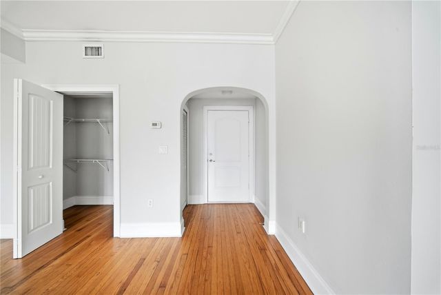 2117 W DEKLE AVENUE G1, Tampa, FL 33606