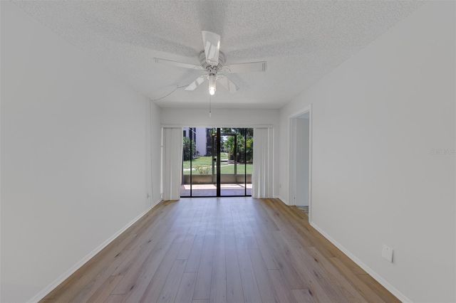 5090 BAY STREET NE 124, St Petersburg, FL 33703