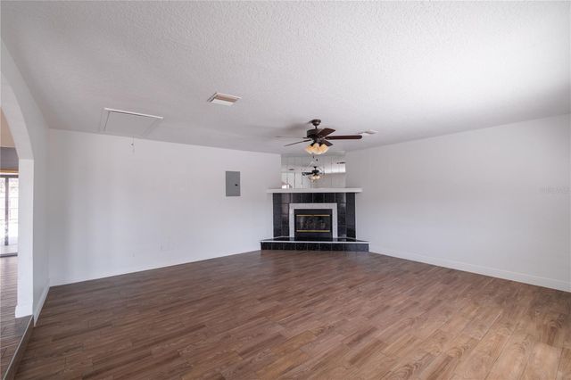 107 CITRUS DRIVE, Kissimmee, FL 34743