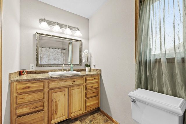 2844 Grey Eagle Pass, Minot, ND 58703