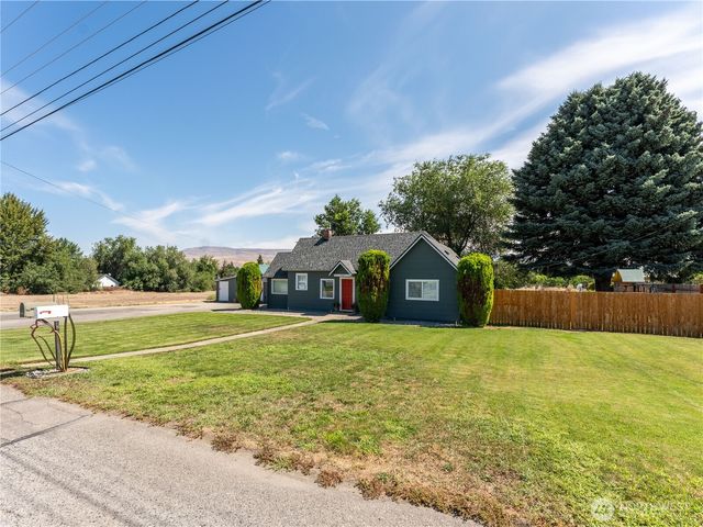 1201 Pershing Street, Wenatchee, WA 98801