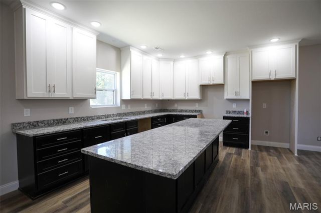 3108 Marble Hill Road, Poplar Bluff, MO 63901