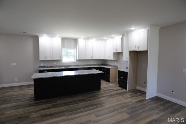 3108 Marble Hill Road, Poplar Bluff, MO 63901