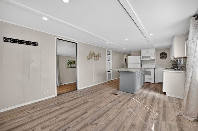 5413 ISABELLE AVENUE, Port Orange, FL 32127