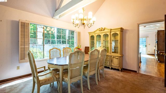 80 Cunha Ct, Oakley, CA 94561