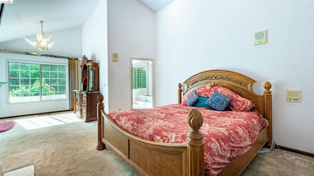 80 Cunha Ct, Oakley, CA 94561