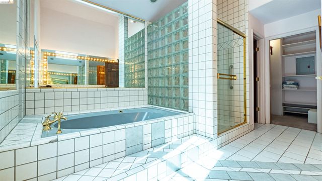 80 Cunha Ct, Oakley, CA 94561