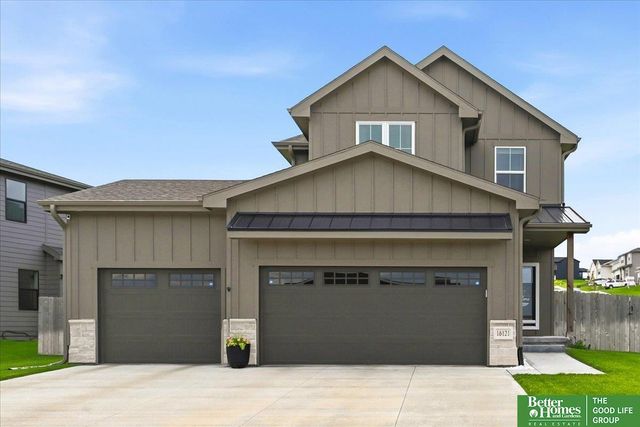 16121 Isabella Street, Bennington, NE 68007