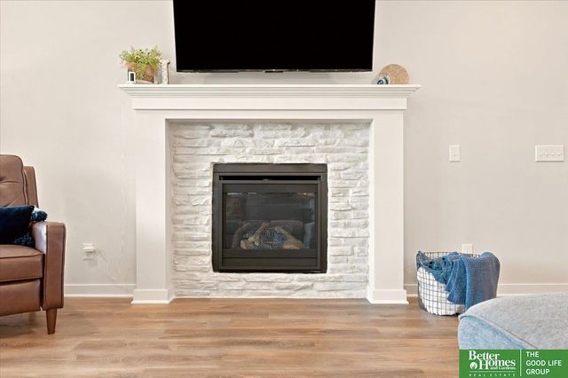 16121 Isabella Street, Bennington, NE 68007