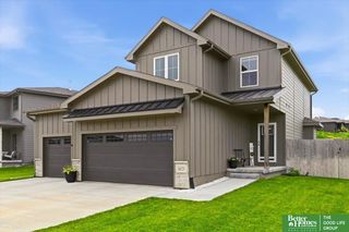 16121 Isabella Street, Bennington, NE 68007