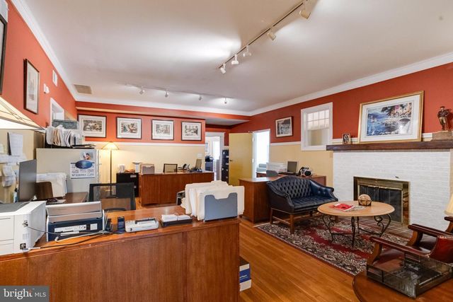 407 W PENNSYLVANIA AVE, Towson, MD 21204