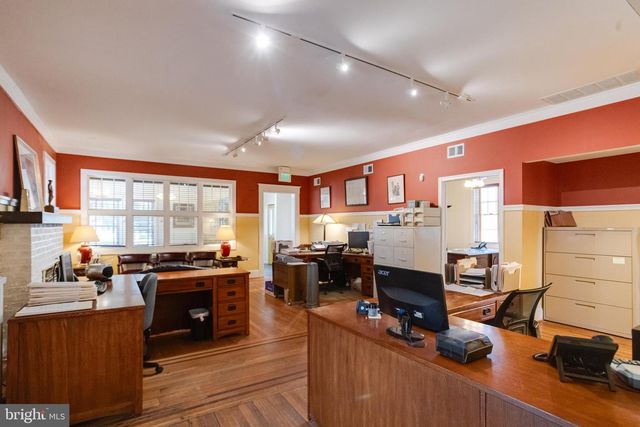 407 W PENNSYLVANIA AVE, Towson, MD 21204