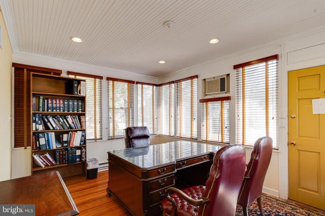 407 W PENNSYLVANIA AVE, Towson, MD 21204