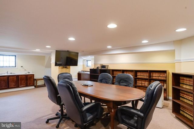 407 W PENNSYLVANIA AVE, Towson, MD 21204