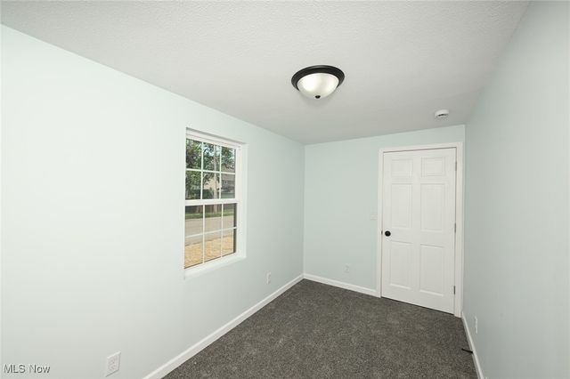 1319 Stratford Street, Barberton, OH 44203