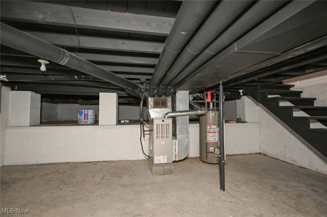 1319 Stratford Street, Barberton, OH 44203