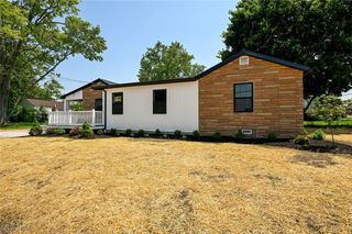 1319 Stratford Street, Barberton, OH 44203