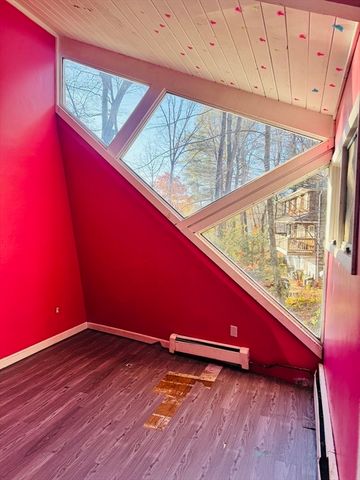 550 Southwick St, Agawam, MA 01030