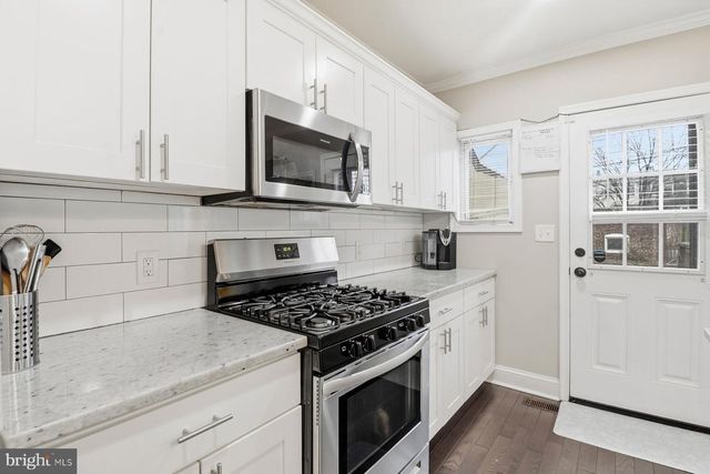 78 N DUNDALK, Dundalk, MD 21222