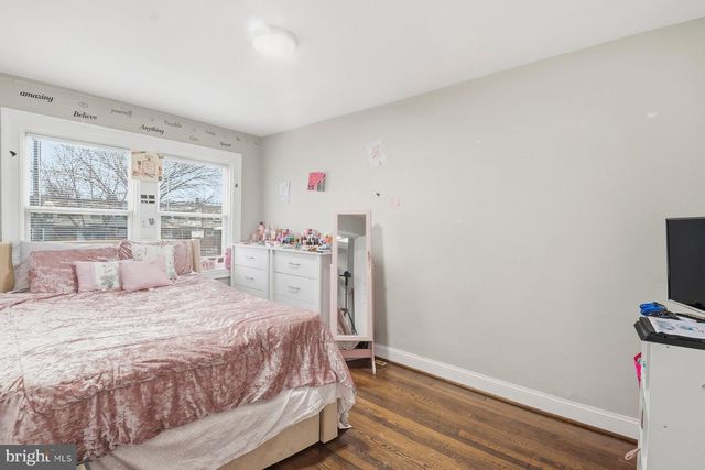 78 N DUNDALK, Dundalk, MD 21222