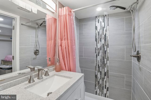 78 N DUNDALK, Dundalk, MD 21222