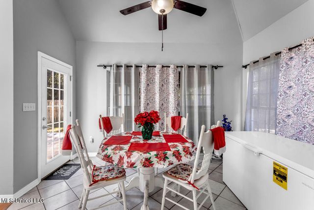 9 Pecan Lane, Long Beach, MS 39560