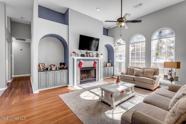 9 Pecan Lane, Long Beach, MS 39560