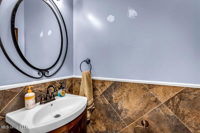 9 Pecan Lane, Long Beach, MS 39560