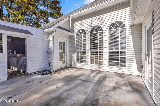 9 Pecan Lane, Long Beach, MS 39560