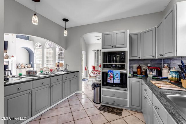 9 Pecan Lane, Long Beach, MS 39560