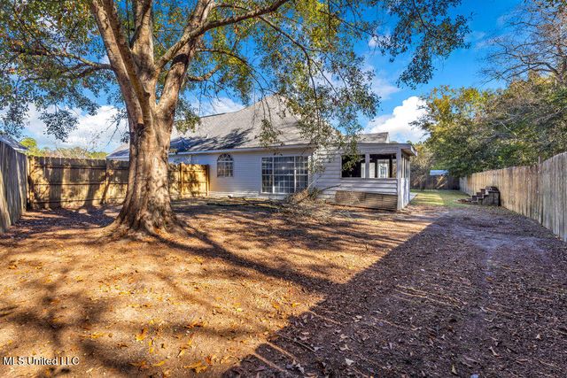 9 Pecan Lane, Long Beach, MS 39560