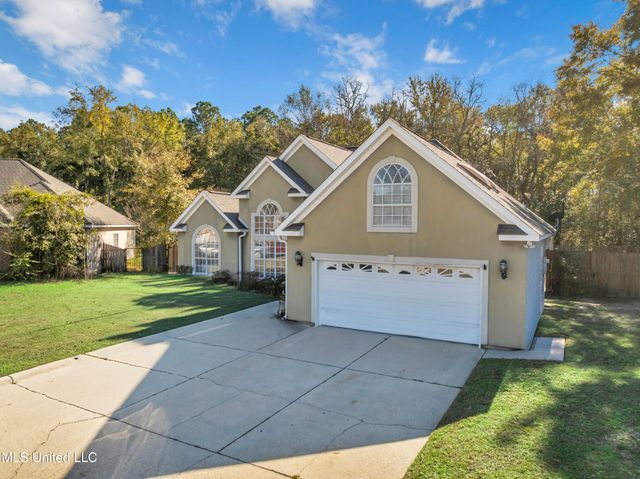 9 Pecan Lane, Long Beach, MS 39560