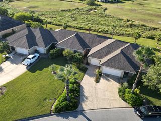60 Torrey Pines Dr., Laguna Vista, TX 78578