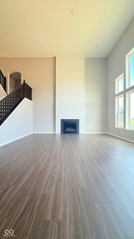6933 Bayview Run, Mccordsville, IN 46055