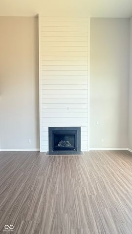6933 Bayview Run, Mccordsville, IN 46055