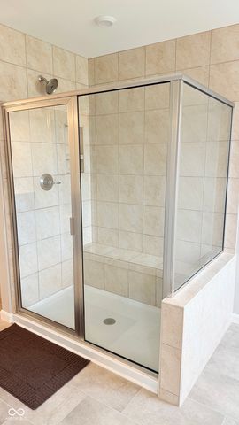 6933 Bayview Run, Mccordsville, IN 46055