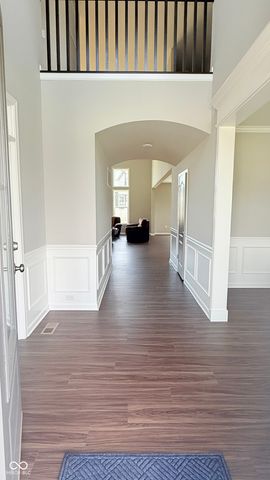 6933 Bayview Run, Mccordsville, IN 46055
