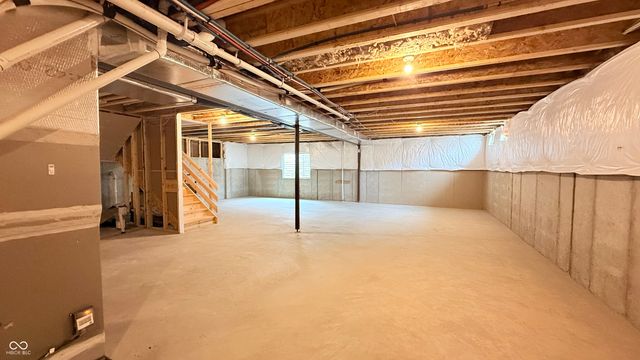6933 Bayview Run, Mccordsville, IN 46055