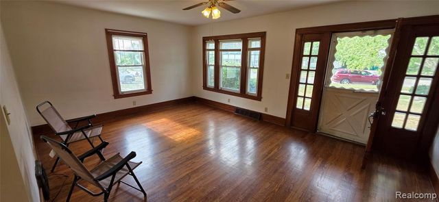 724 Alexandrine Ave Avenue, Mount Morris, MI 48458