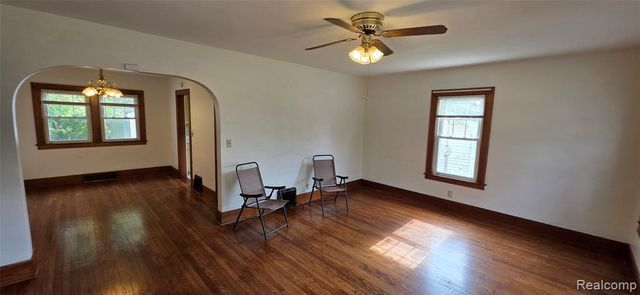 724 Alexandrine Ave Avenue, Mount Morris, MI 48458