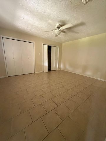 13310 Robinglen Drive, Houston, TX 77083