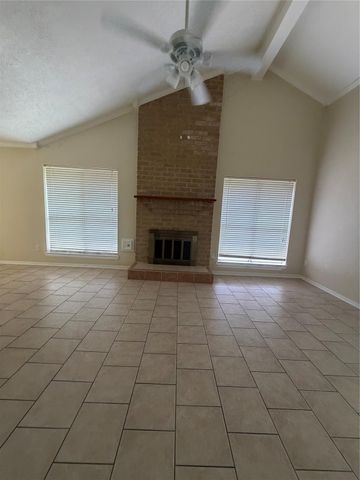 13310 Robinglen Drive, Houston, TX 77083